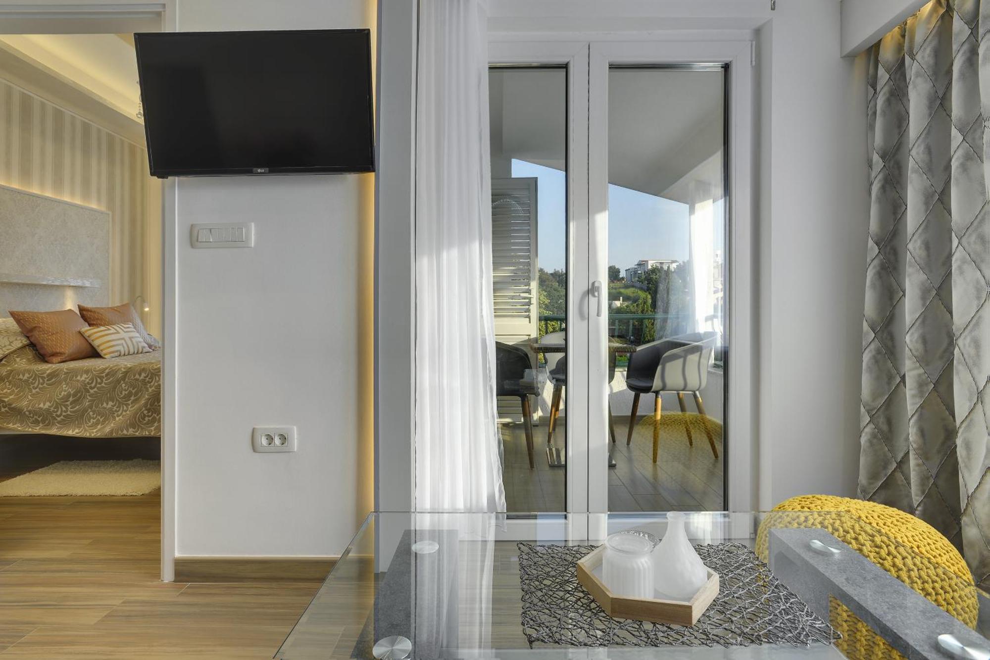 Apartments Zanetti 3 プーラ エクステリア 写真