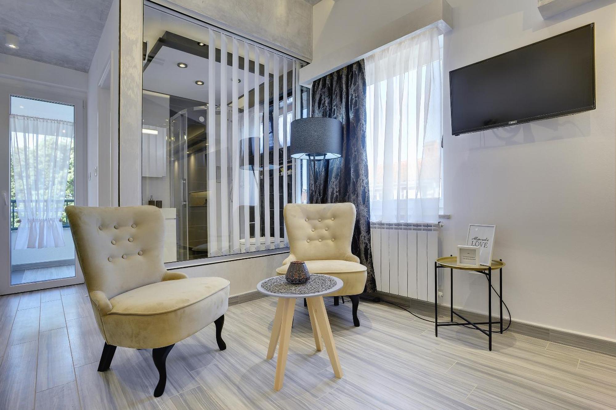 Apartments Zanetti 3 プーラ エクステリア 写真